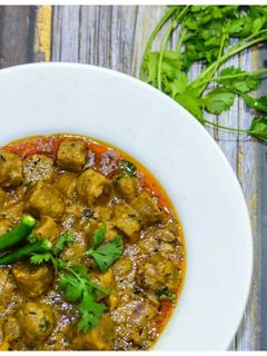 গাট্টে কি সব্জি (gatte ki sabji recipe in Bengali) রেসিপির প্রধান ছবি