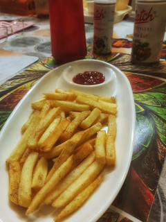 फ्रेंच फ्राइज़ (french fries recipe in Hindi) रेसिपी मुख्य फोटो