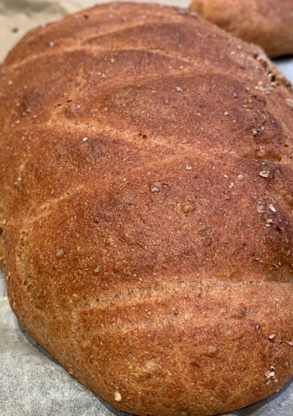 Una foto de Pan de espelta integral casero
