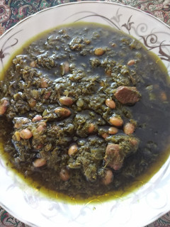 عکسی از دستور قرمه سبزی