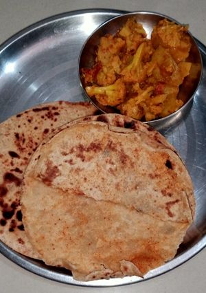 A picture of Masala paratha.