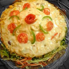 A picture of Chicken Cheese Spaghetti Cake.