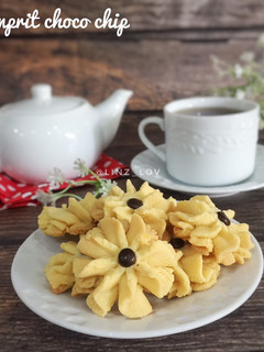 Foto resep Kue kering Semprit choco chip mudah anti gagal - resep kue kering - kue lebaran