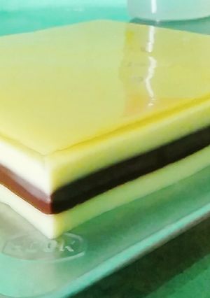 Foto resep Puding Lapis Surabaya