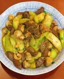 Mướp nấm xào lòng gà