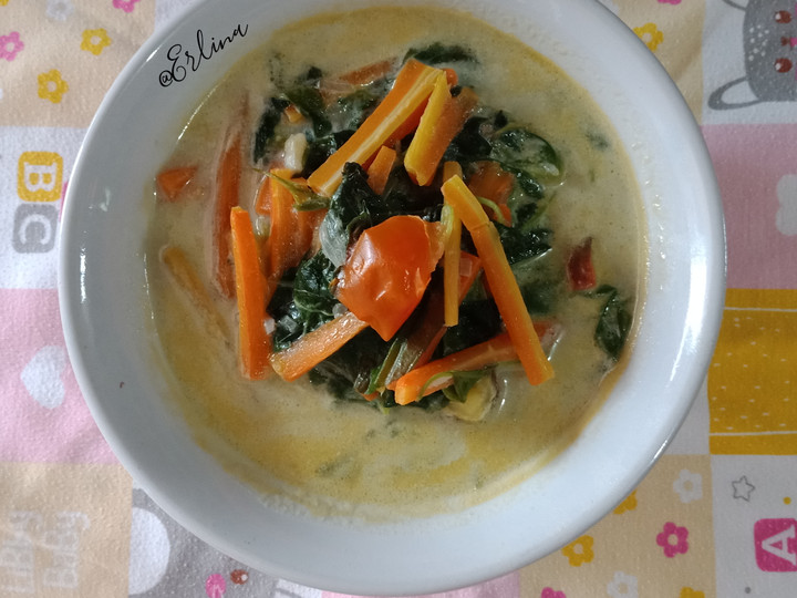 Resep: Sayur Bayam Wortel Kuah Santan (Sayur Bobor Bayam) Untuk Pemula