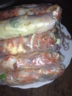 Hình của món Bánh tráng cuốn.