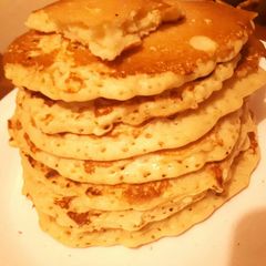 Fluffy pancakes A picture of Fluffy pancakes.