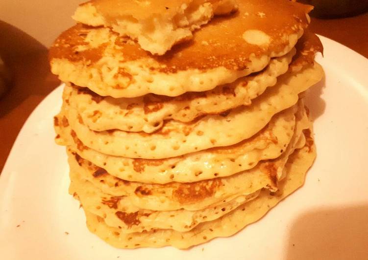Steps to Make Super Quick Homemade Fluffy pancakes