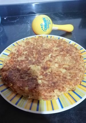 Una foto de Tortilla de papa y zanahoria apta bebe +6m