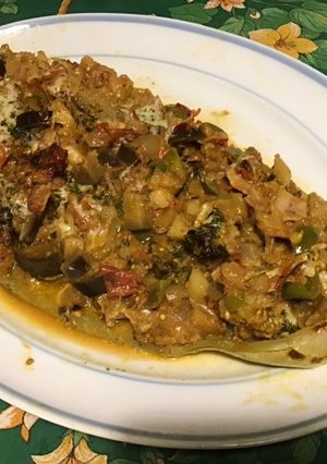 Une photo de Courgette xxl farcie aux légumes,pancetta et beaufort