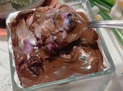 Una foto di yogurt greco