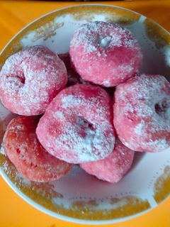 Foto resep Donat Buah Naga Empuk dan Menul