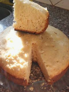 Una foto de Torta de coco rallado en olla tipo essen