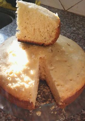 Una foto de Torta de coco rallado en olla tipo essen