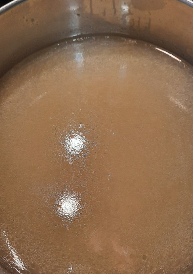 Una foto de Caldo de pollo