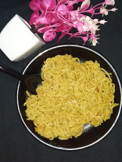 A picture of Maggi.