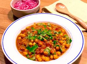 Hình của món 💚 Channa Masala - Cà Ri Đậu Gà Chay Ấn Độ (Vegetarian).