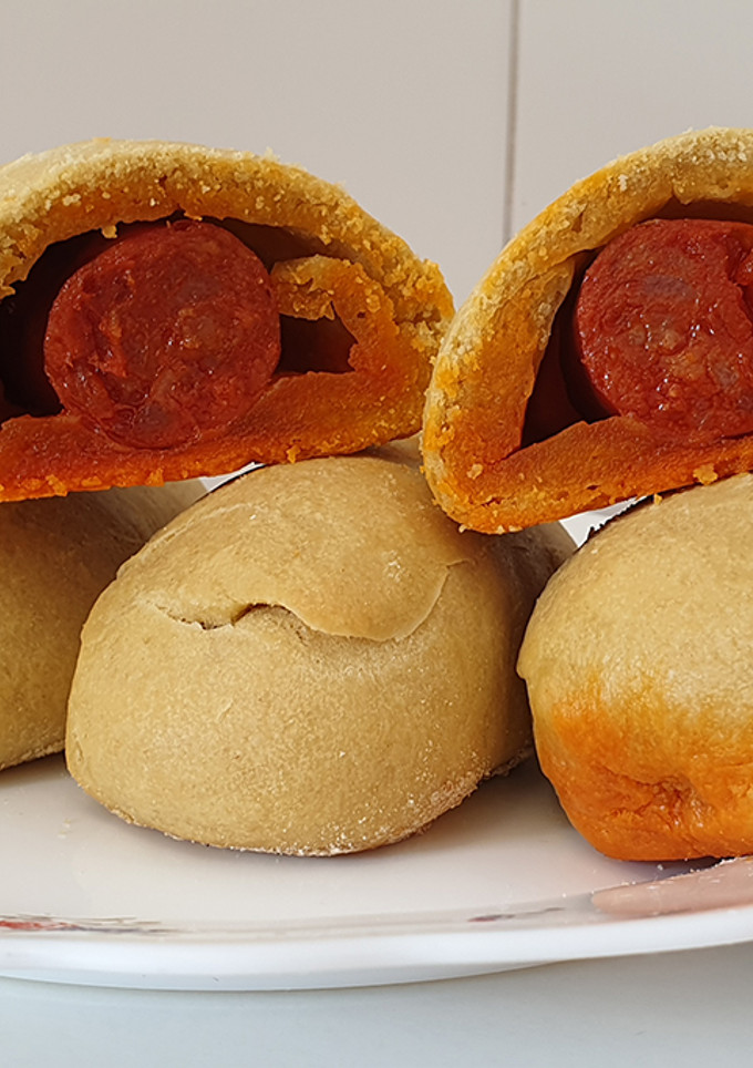 Una foto de Choripanes o bollos preñaos