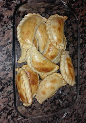 Una foto de Empanadas de pollo