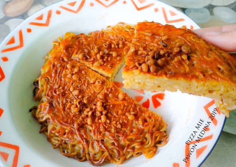 Resep Pizza Mie Anti Gagal