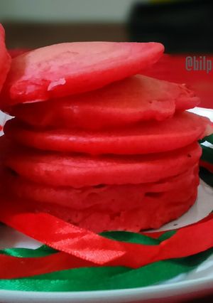 A picture of Stuffed Beetroot Pancakes.