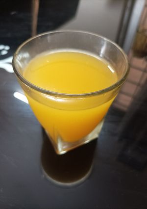 A picture of Apricot and mango juice.