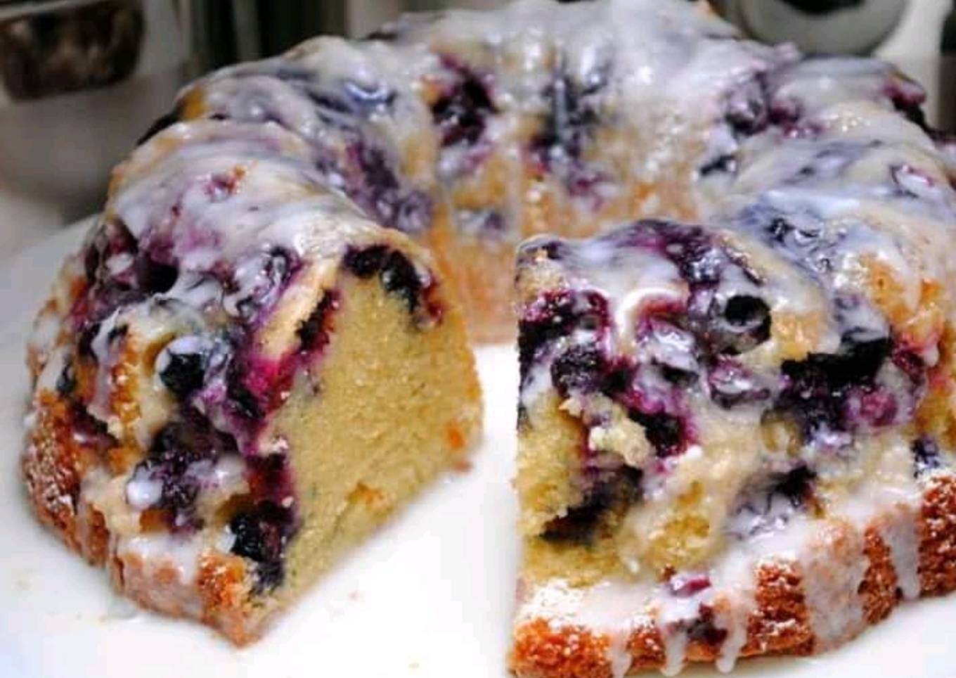 Blueberry pound