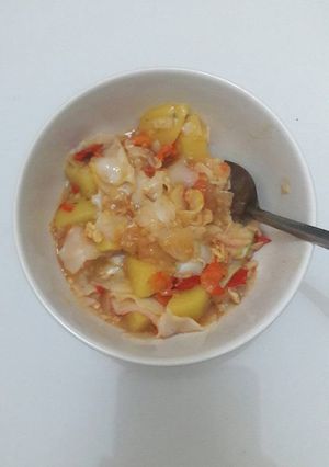 Foto resep Seblak Kerupuk + Kentang 😙