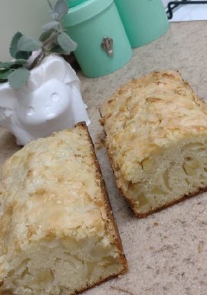 Una foto de Budín de manzana 🍎🍎🍎