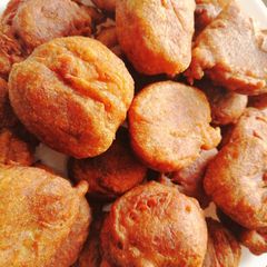 A picture of Banana fritters.