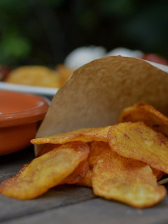 Una foto de Patatas fritas aliñadas