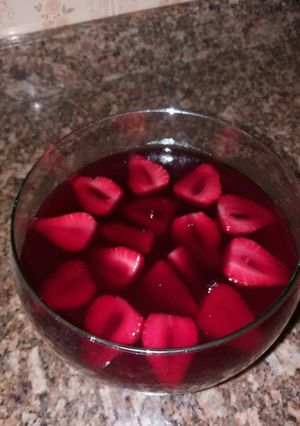 Foto de Gelado de Morango com Vinho