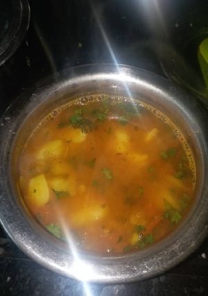 आलू टमाटर सब्जी (Aloo Tamater Sabji recipe in hindi) रेसिपी मुख्य फोटो