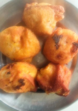 A picture of Bread roll.