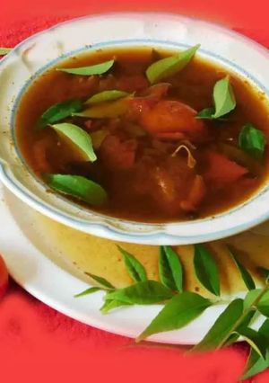 A picture of Aromatic healthy tomato soup.