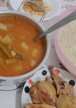 صورة لوصفة كسكاس بمرق احمر