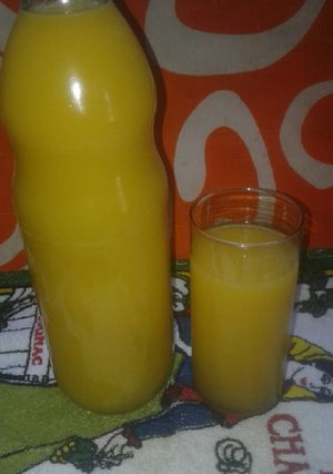 Una foto de Jugo De Naranja (Bonano) Hecho en casa