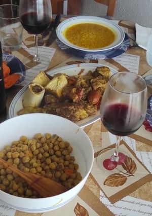 Foto principal de Cocido Madrileño en Olla Express