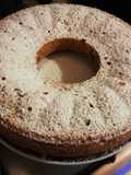 Ciambella soffice alla ricotta e gocce di cioccolato