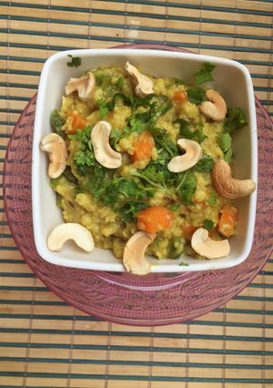 A picture of Whey Oats porridge.