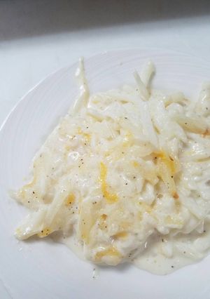 A picture of Simple Au Gratin Potatoes.