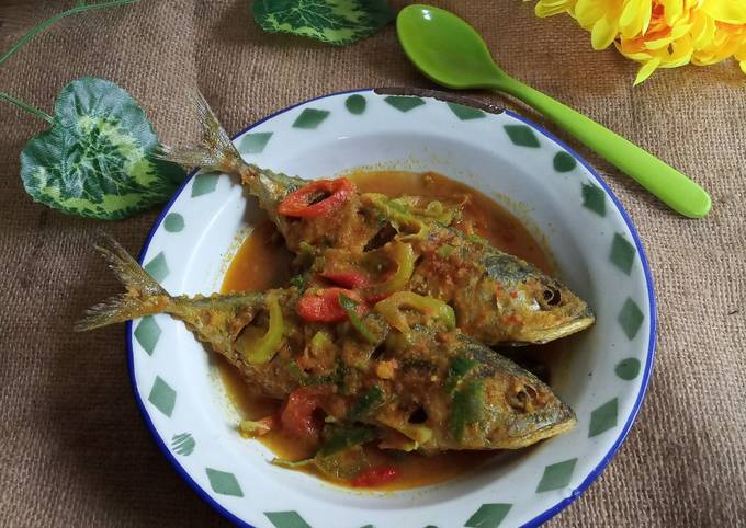 Ikan Kembung Kuah Kuning