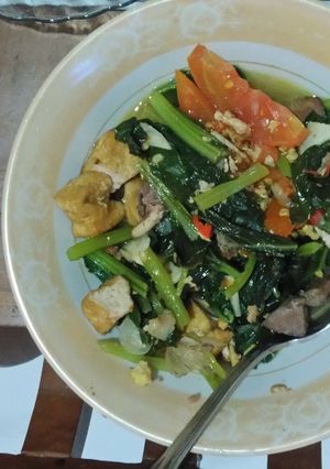 Foto resep Oseng - Oseng Sawi Hijau, Tahu & Ati Ayam