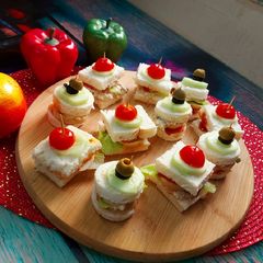 A picture of One bite sandwiches.