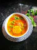 Radishes, Tomatoes In Sweet And Tangy Gravy | Mula Tomato Khatta
