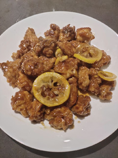 A picture of Lemon Chicken Breast.