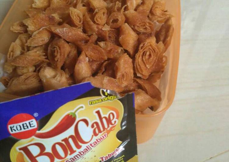 Keripik kulit lumpia