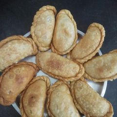 A picture of Prashadi gujiya.