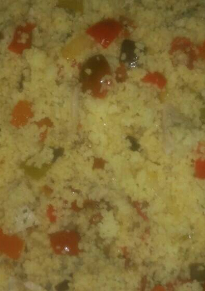 Una foto de Cous cous con verduras y lomo
